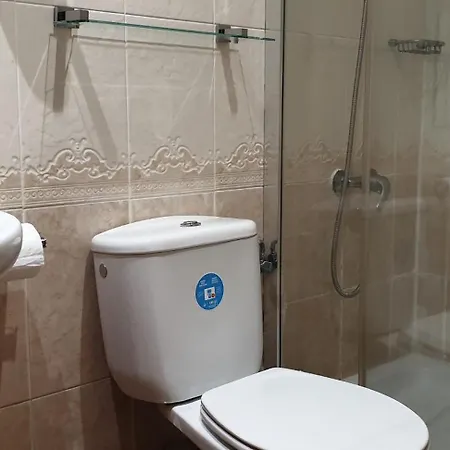 Hostal Las Fuentes (Adults Only) Madrid Exterior photo