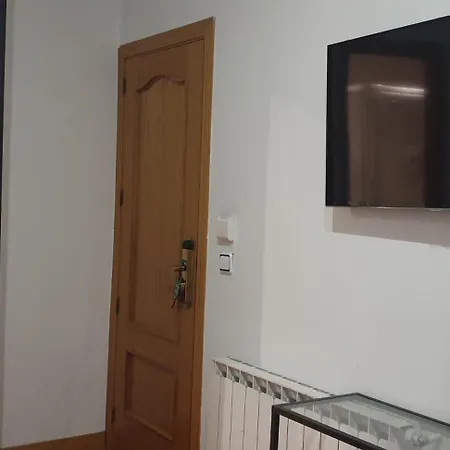 Hostal Las Fuentes (Adults Only) Madrid Exterior photo