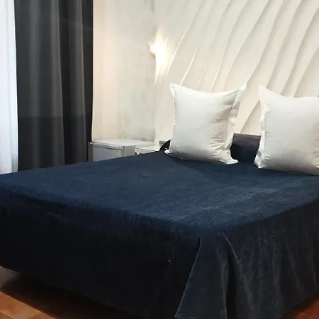 Hostal Las Fuentes (Adults Only) Madrid Exterior photo