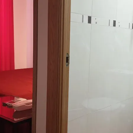 Hostal Las Fuentes (Adults Only) Madrid Exterior photo